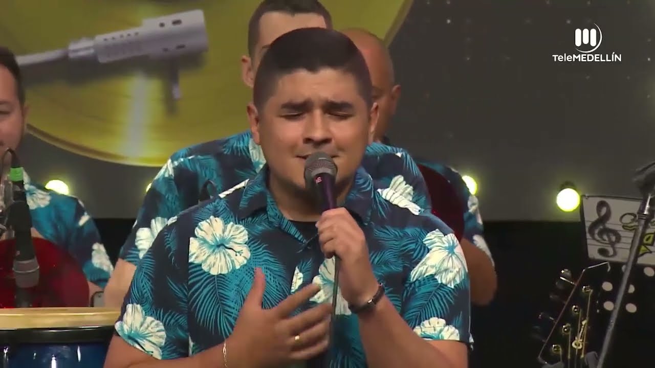 Que No Quede Huella - La Típica RA7 (EN VIVO/2022)