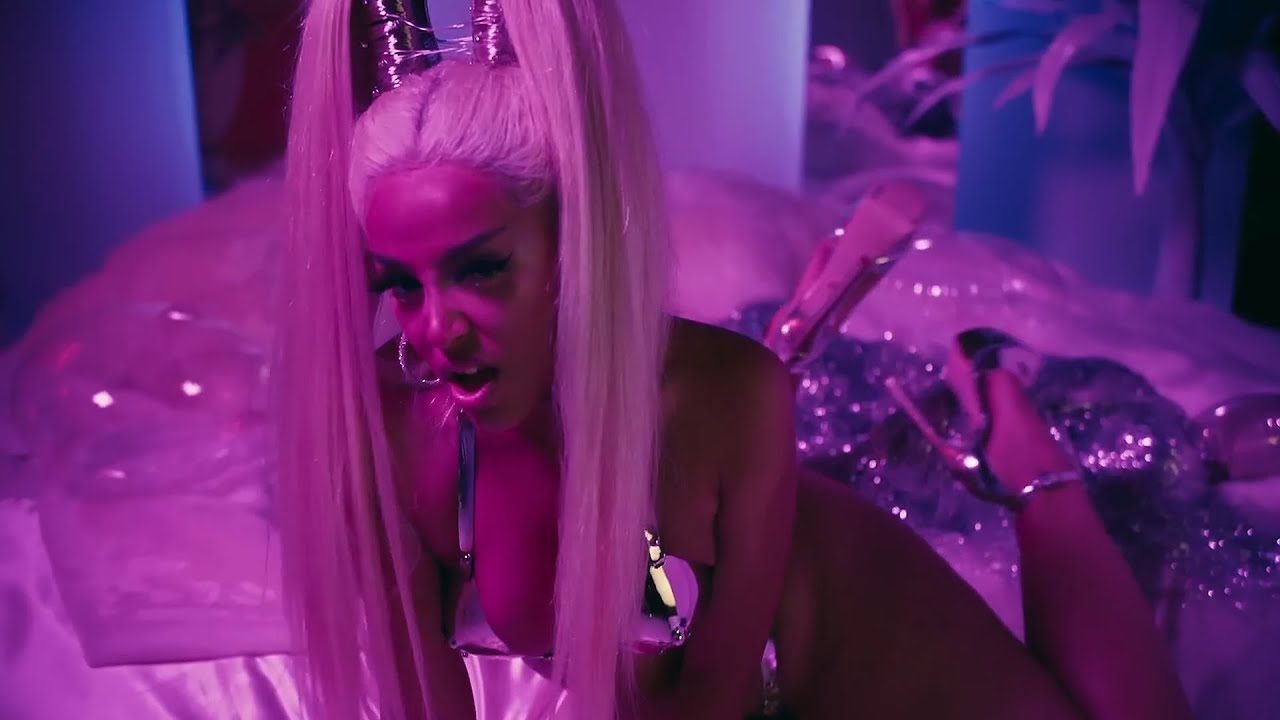 Latin Techno House | Magalenha & Que Rico (Music Video Edit)