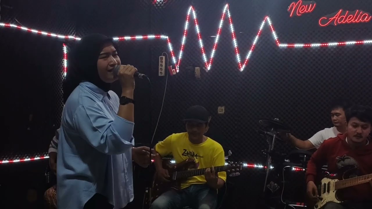 Lukisan cinta (ayusyinta)  indah sundari