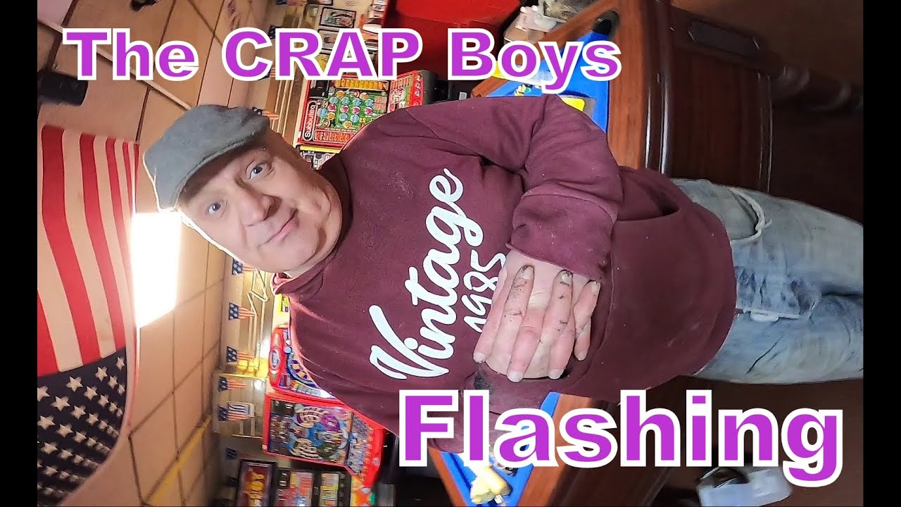 The CRAP Boys : Flashing