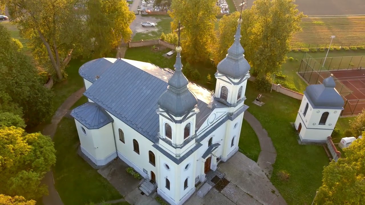 Kosciół parafialny pw św  Małgorzaty w Chorzęcinie 2023  Drone & Chopin  4K