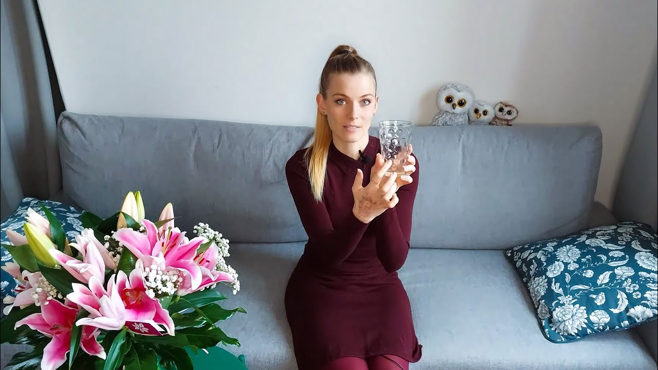 Easy Czech Vocab: Dining | Če&scaron;tina na gauči 🛋 1️⃣ Stolov&aacute;n&iacute;