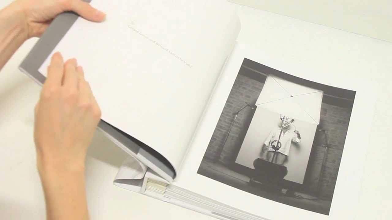 Opalka 1965 / 1 - ∞ Autoportraits, un livre / a book