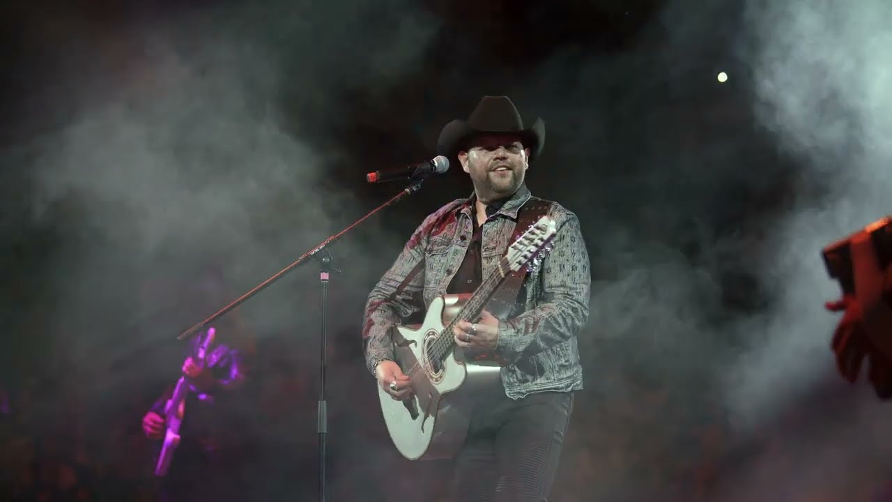 Duelo - Es Muy Raro que Vuelvas - Conciertos En Vivo