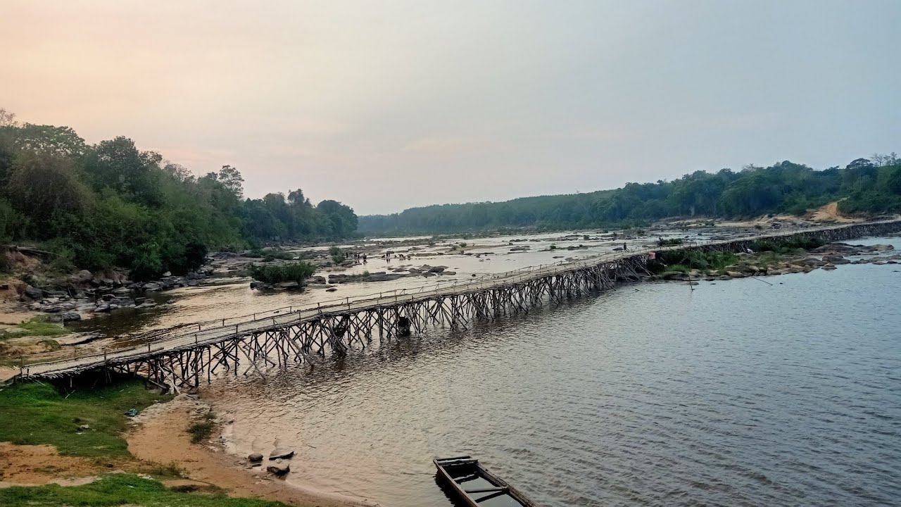 นั่งเรือ5ชั่วโมงชมวิถีชีวิต​ชาวบ้านเขื่อนน้ำเทินนากาย