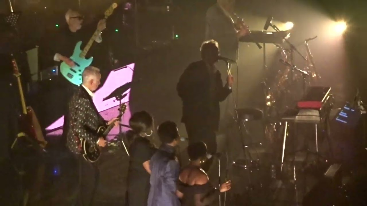Roxy Music - Virginia Plain - Manchester Arena - 12 October 2022