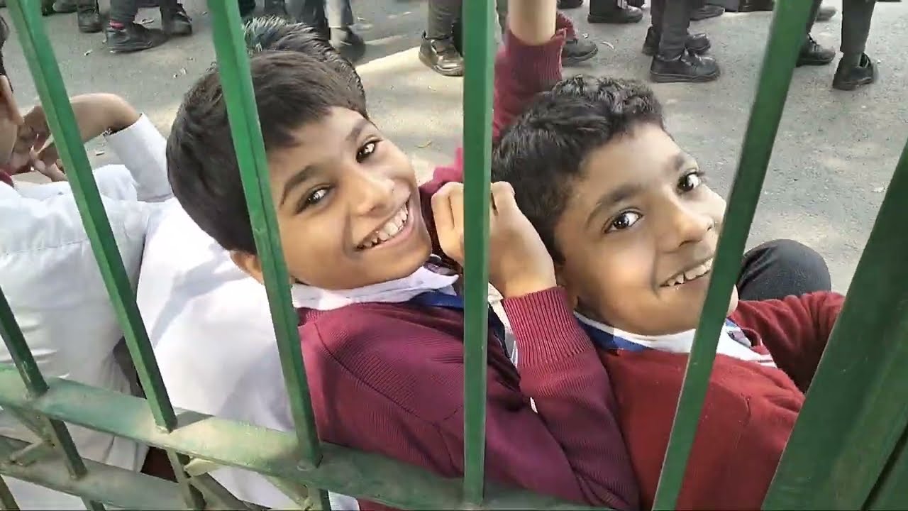 Dy.25.फूलों के शहर में Aagya Aaj To Me😍#viral #vlog#youtube#videos#trending#funny#vlog #long#vlogs  