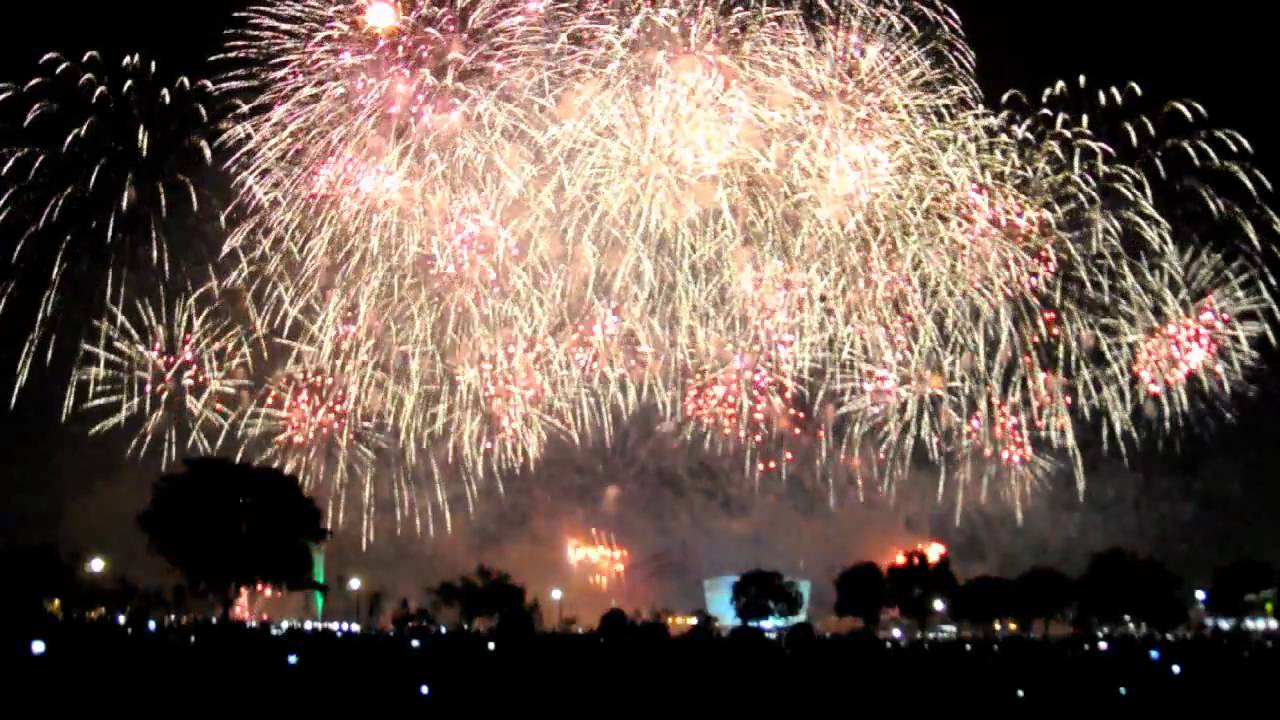 Singapore NDP2016 Fireworks in 15 seconds