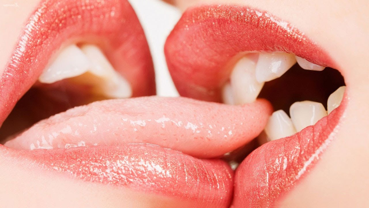 20 Interesting Facts About Kissing