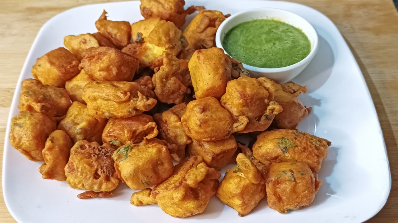 Crispy Paneer Pakoda Recipe For Iftar | Ramzan Special Paneer Pakoda Recipe | by Cook With Nazia  
