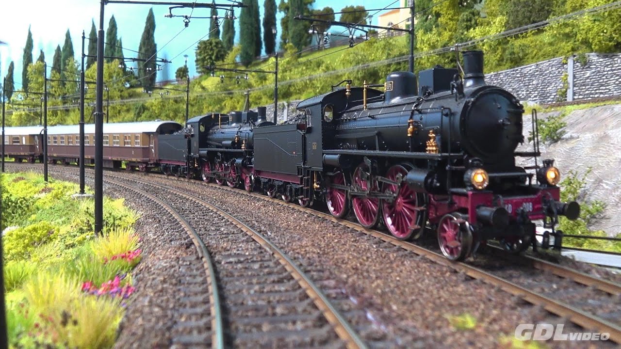 M25 - Il plastico GIDENZI - Transiti di treni a vapore - 25p - YT
