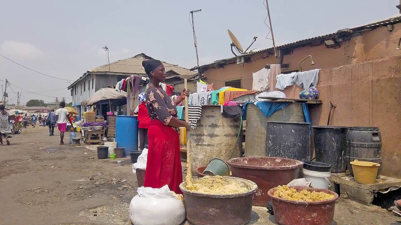 WALK IN LOCAL COMMUNITY IN GHANA AFRICA, BUKOM