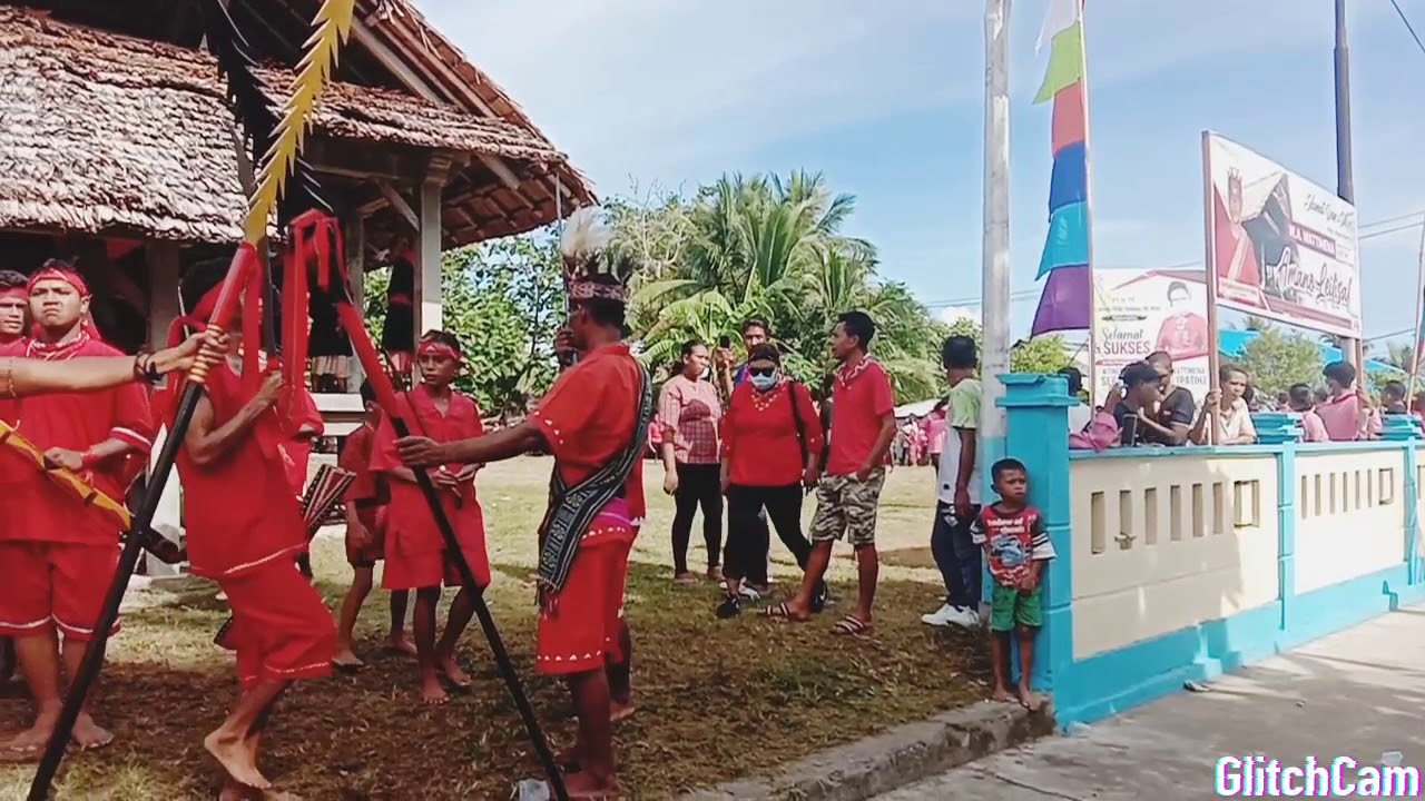Adat Cakalele Kapitang Siahaya Lesimana Pengukuhan Raja Negeri Itawaka