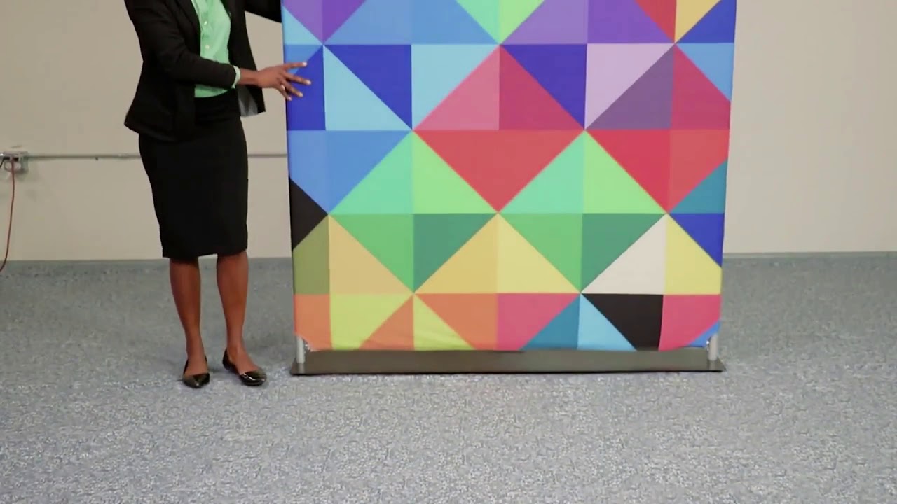 Striaght Tube Banner Displays