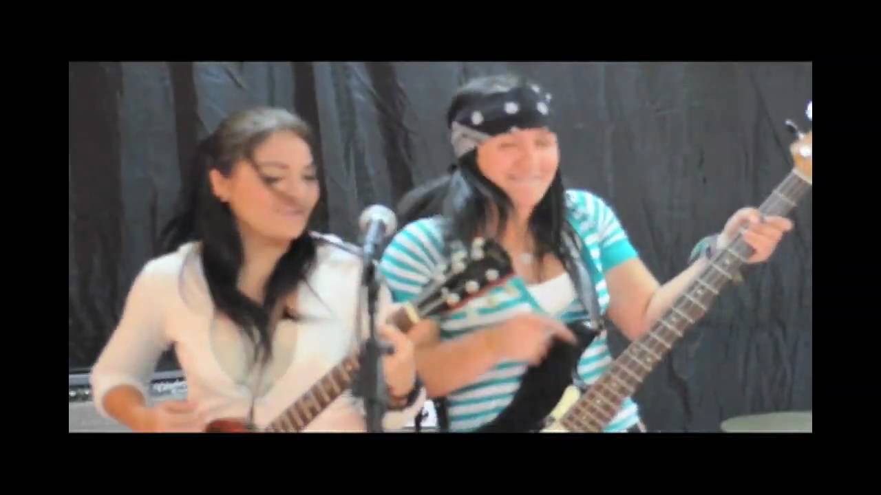 TOMATES FRITOS - Nadaré hasta llegar (VIDEO OFICIAL)
