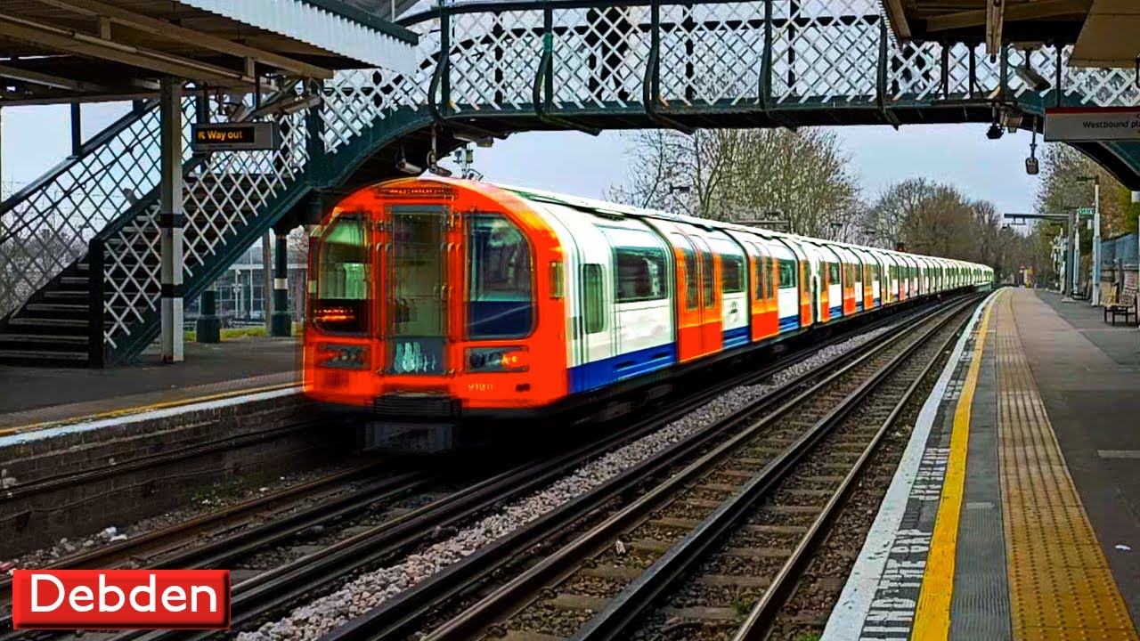 Дебден | Центральная линия : Лондонский метрополитен ( 1992 Tube Stock )