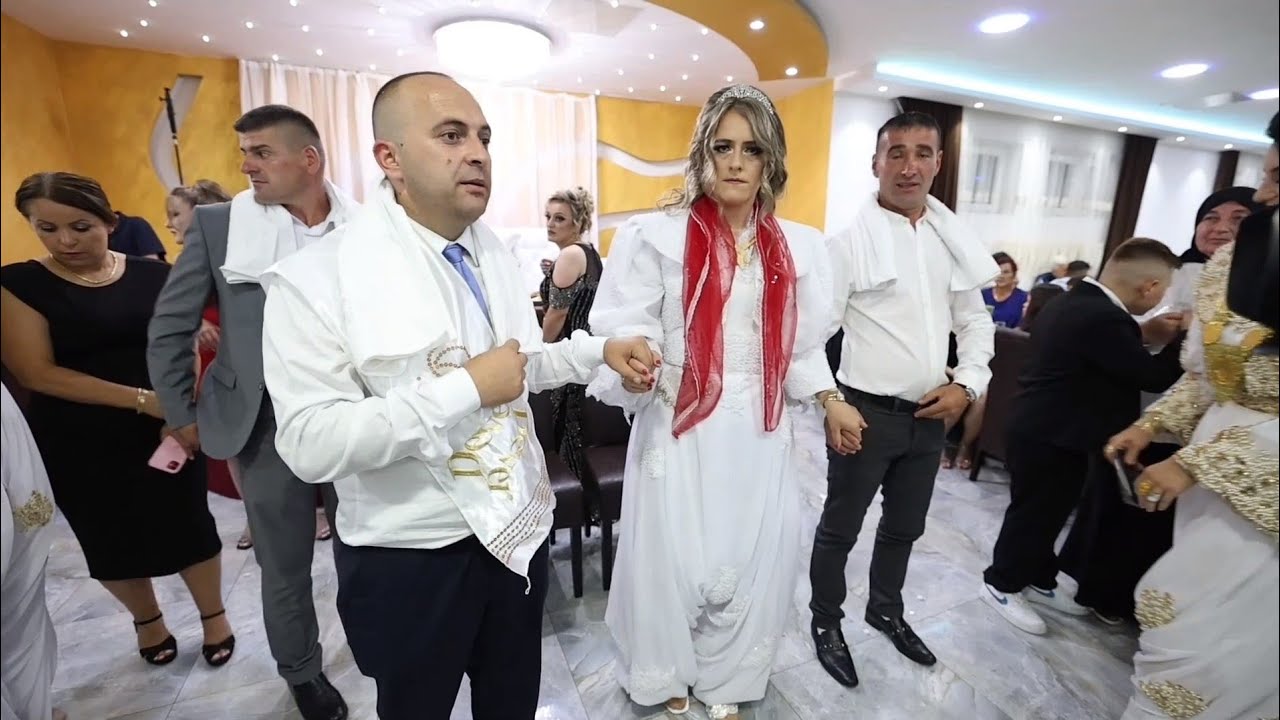 Prelepo Kolo od prstenskog devera Tutin 2023 Senad Muric Ernad Besirovic Beca Kujevic