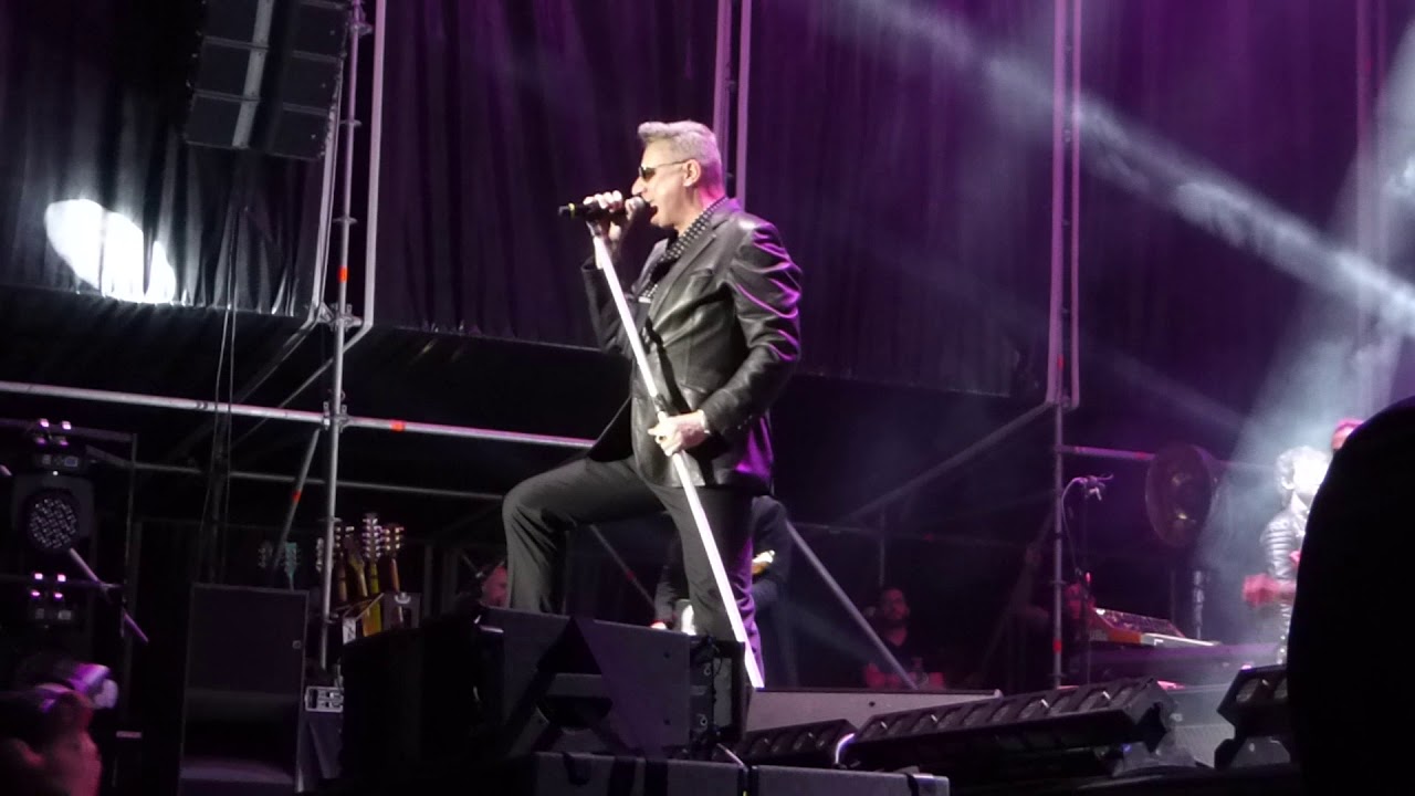 Loquillo 40 años R&R Actitud (Murcia) - Rock n'roll actitud