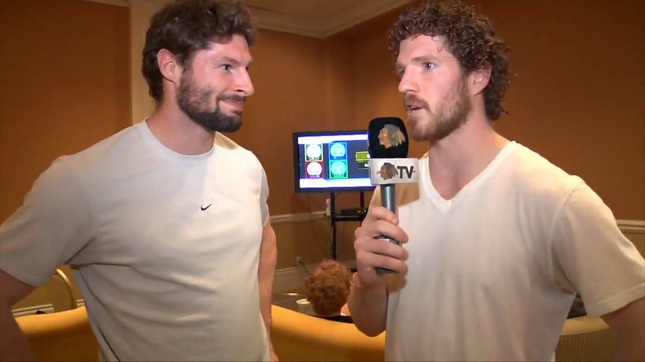 Chicago Blackhawks Bond On Road With Mario Kart