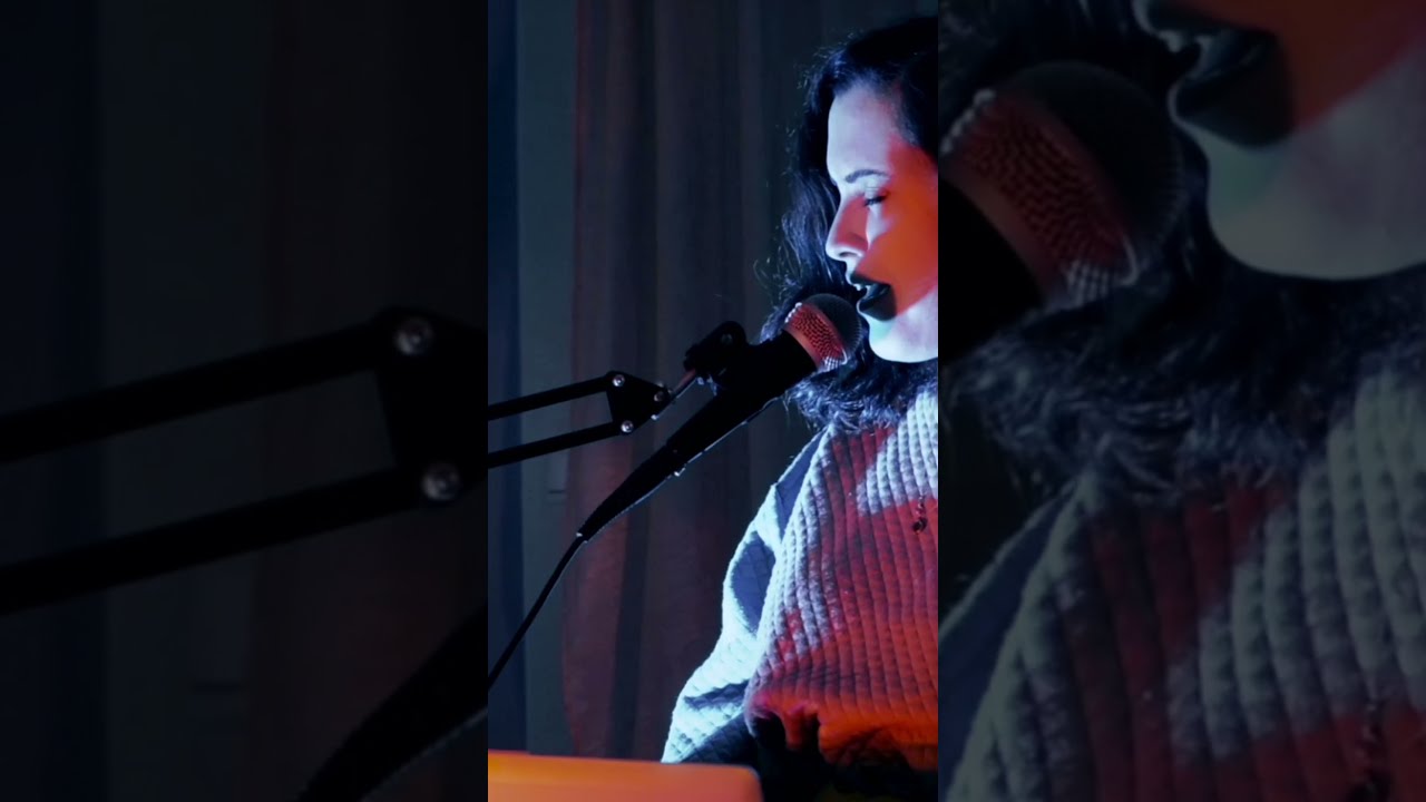 Juno - Crash | 1mic1take 🪐 (#shorts)