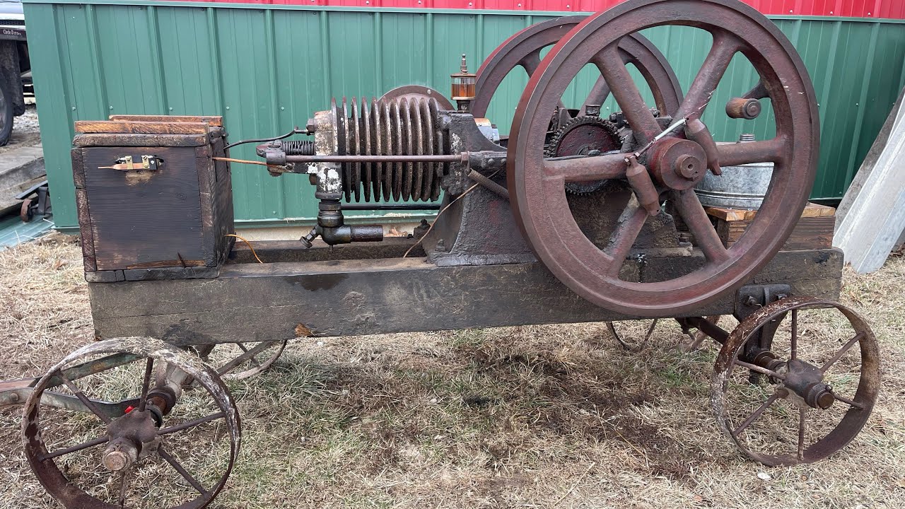 The Engine That Breathes! 2 1/2HP Ported Exhaust Gade Hit & Miss Engine 