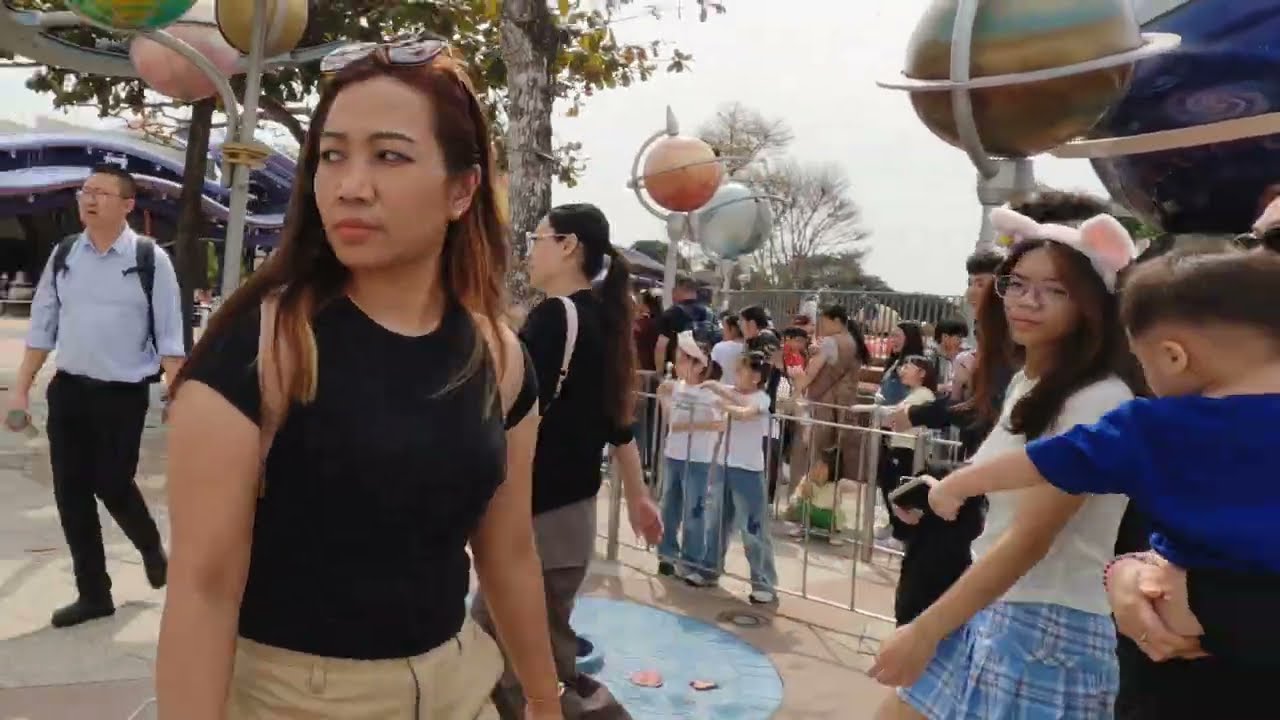 Visit Disneyland  2026