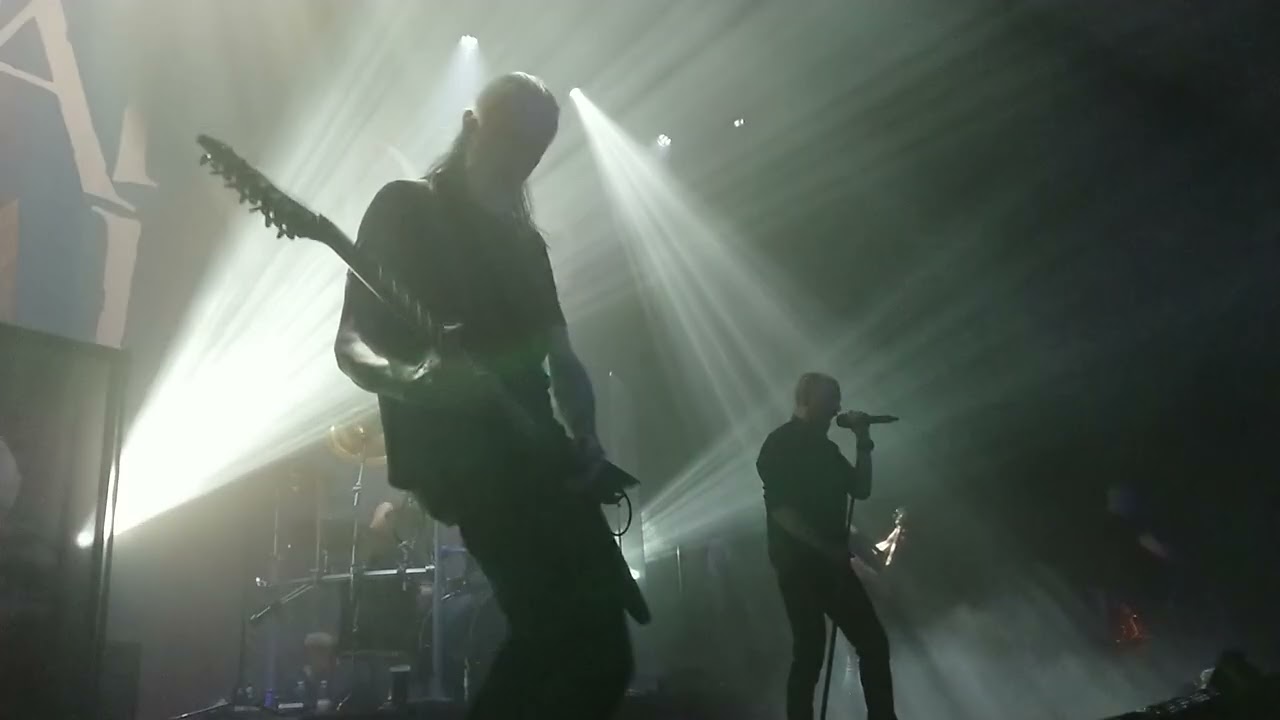 Paradise Lost - Intro + Serpent on the Cross - Live in Lyon