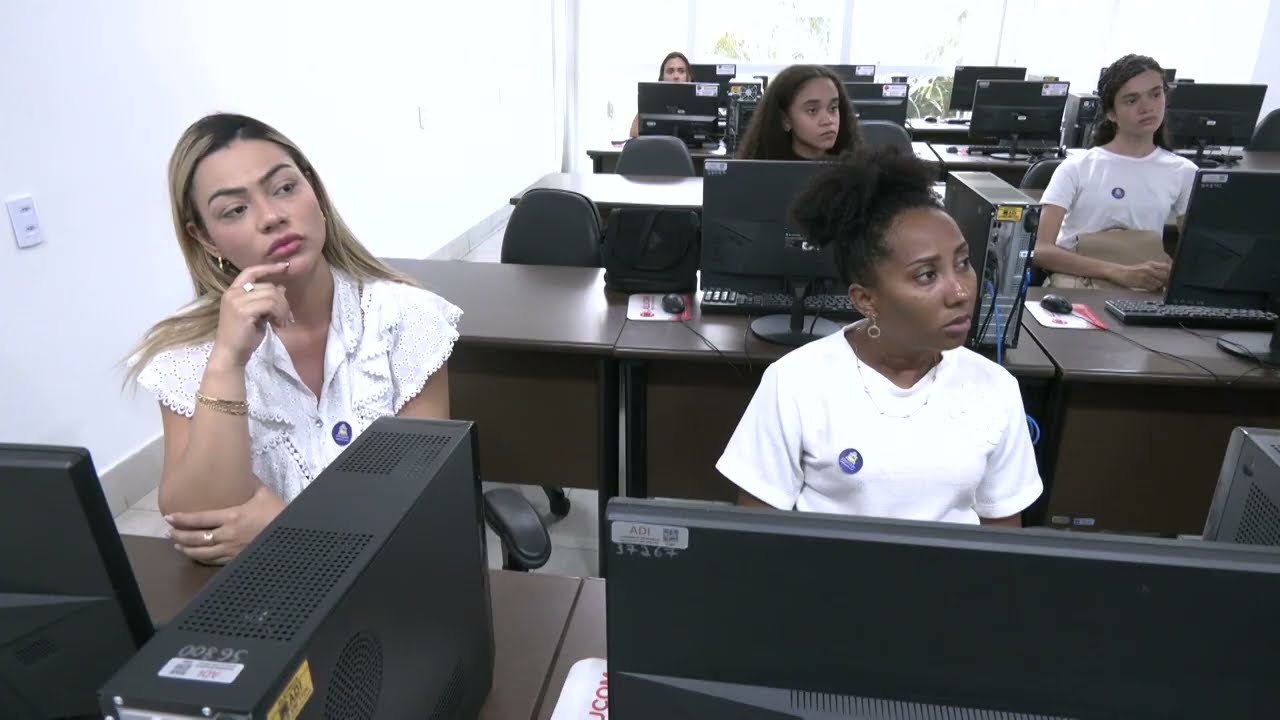 Escola do Legislativo inicia curso de informática básica para servidores e comunidade no Maranhão