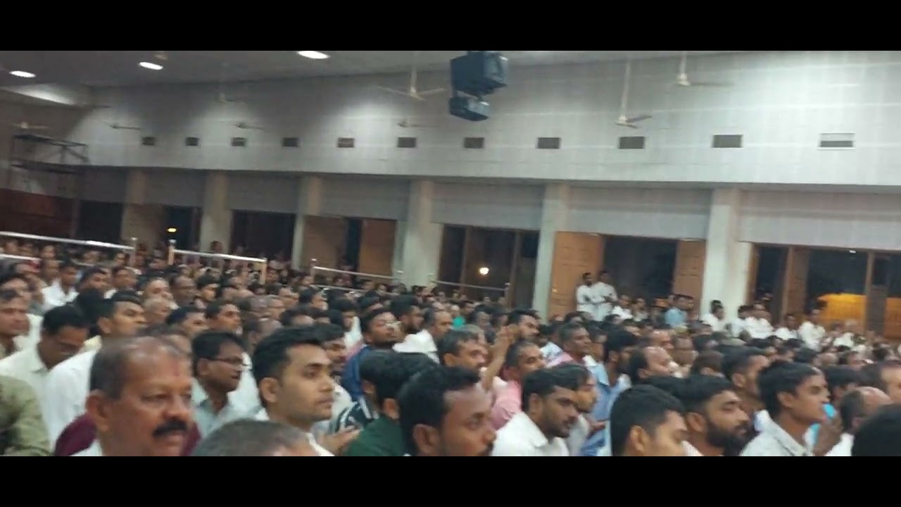 kirtan aradhana Pu Madhur Vadan Swami ji  sarangpur Non stop garbha..