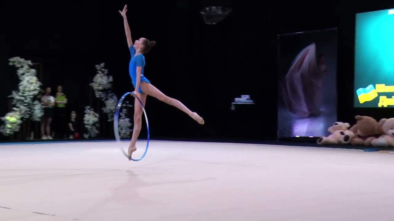 Шаповаловa Kатерина 2012 обруч