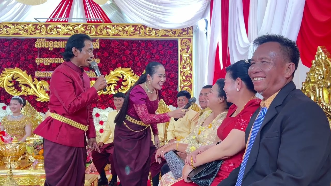 👉សេីចទៀតហេីយ 😂 ពីដេីម ដល់ចប់ (កំប្លែងកាត់សក់) ដោយក្រុមភ្លេងប្រពៃណី វិឆៃ ស្រីពៅ .ភូមិជ្រៃ .ពារាំង 
