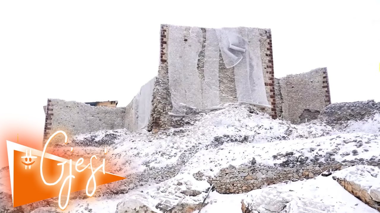 Pamje t&euml; jasht&euml;zakonshme! Novob&euml;rda n&euml; nj&euml; dit&euml; t&euml; mbuluar me bor&euml; | T7