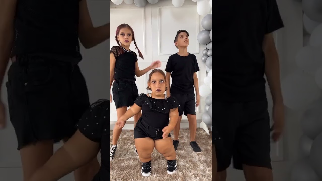 Dancinha Wandinha #shorts J&eacute;ssica MC Divertida e Henrique Cau&atilde;