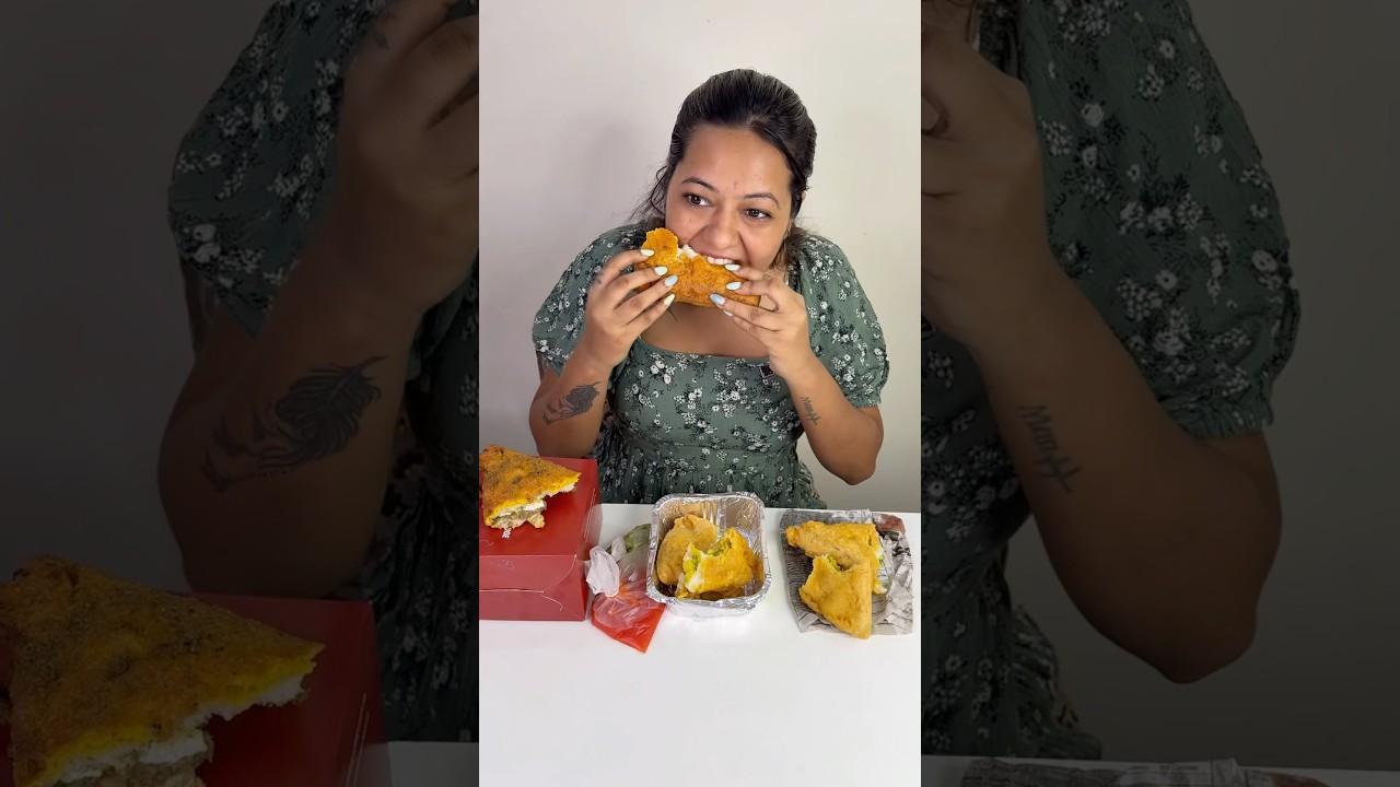 230Rs Bread Pakoda🤪Vs 90Rs Vs 15Rs | Cheap Vs Expensive | #trending #shorts #foodie