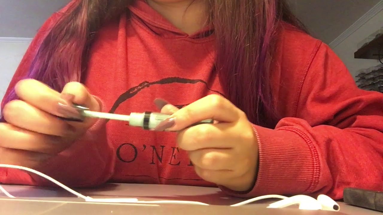 ASMR make up pumping sounds (kinda aggressive)