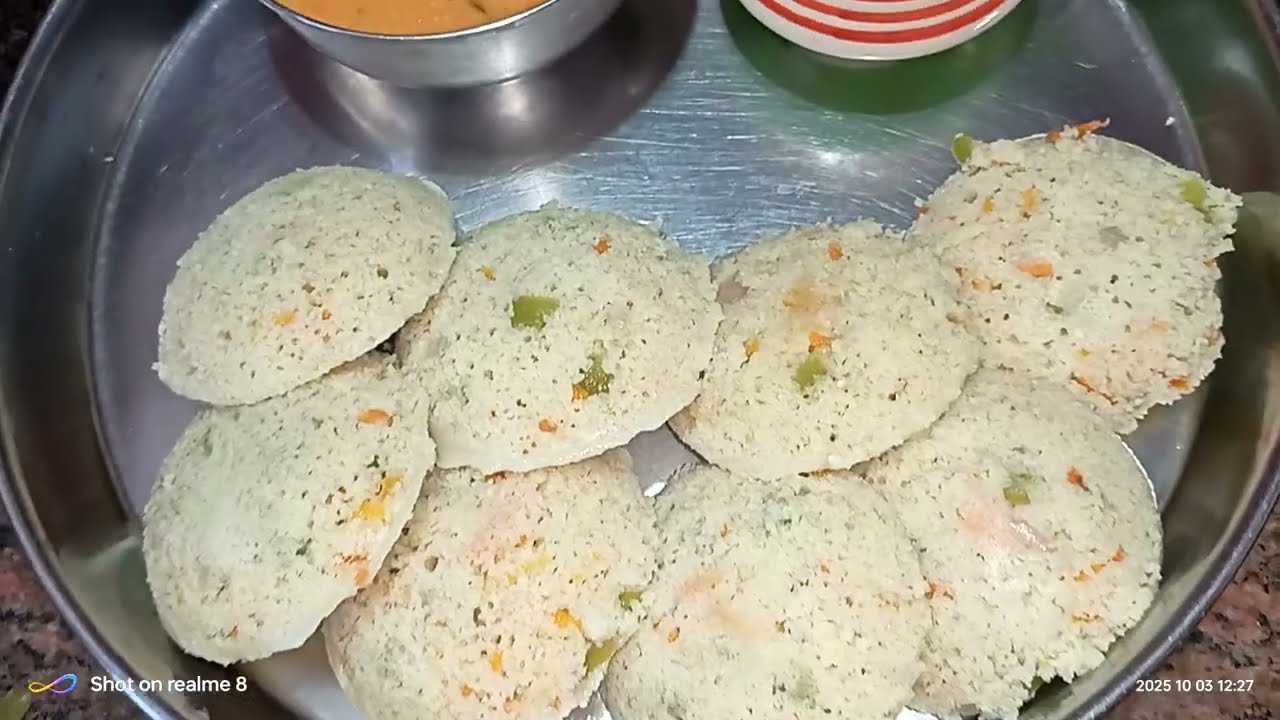 Instant Oats Idli Recipe | Healthy & Tasty Breakfast |Weight Loss Special Idli