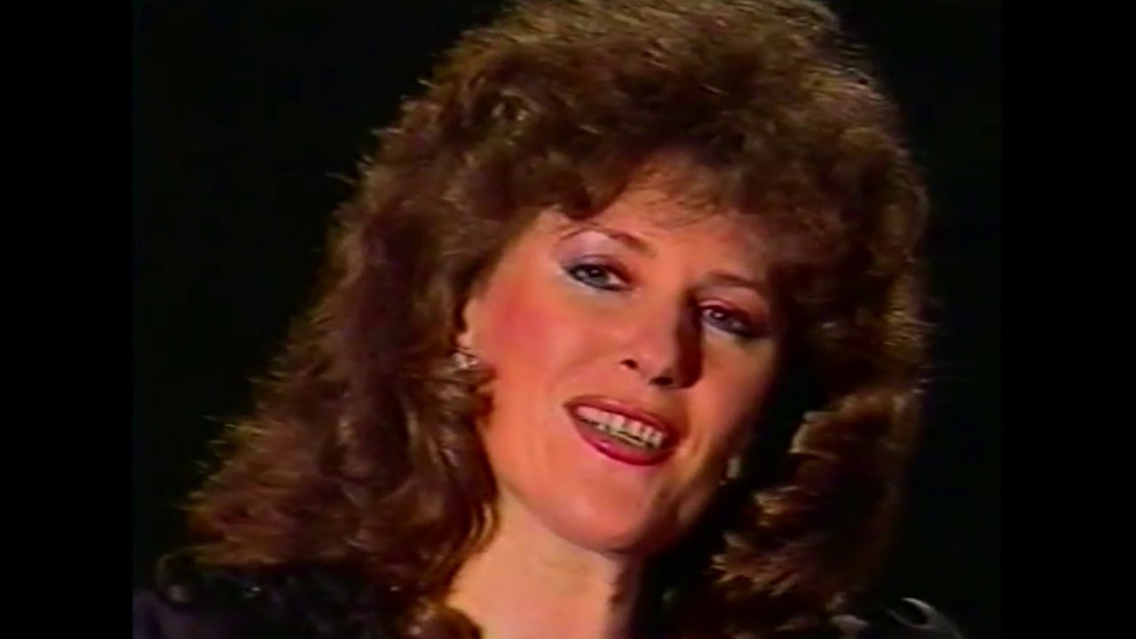 Stela ENACHE - Trandafirul