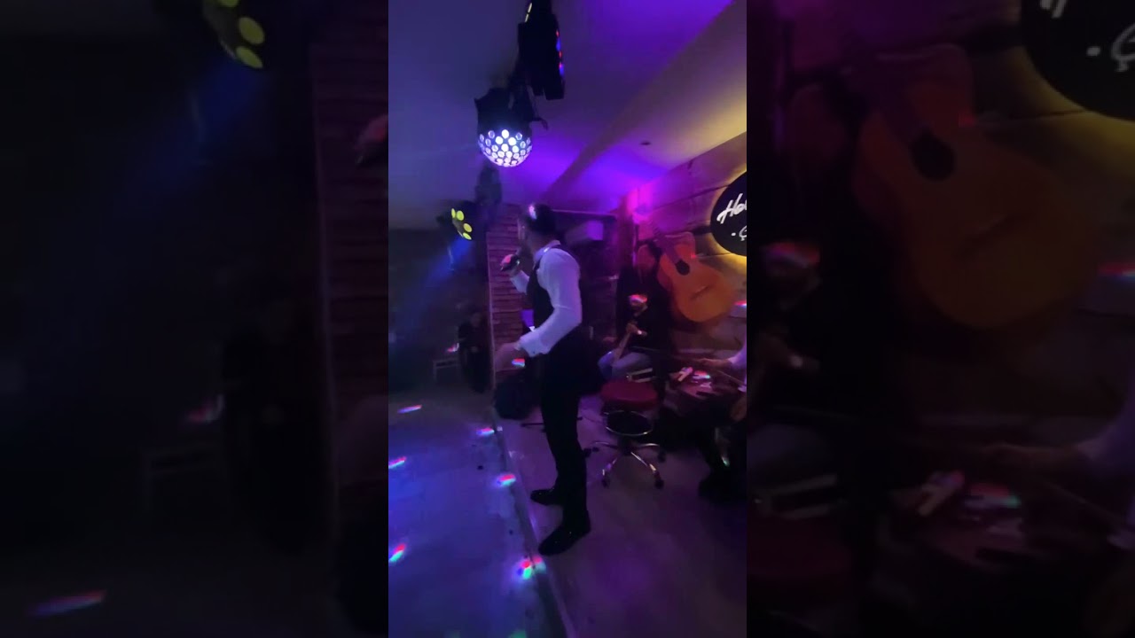 Atakan Hanoğlu Yaşım 15 16                      Salarha yollarına canlı performans 🎙