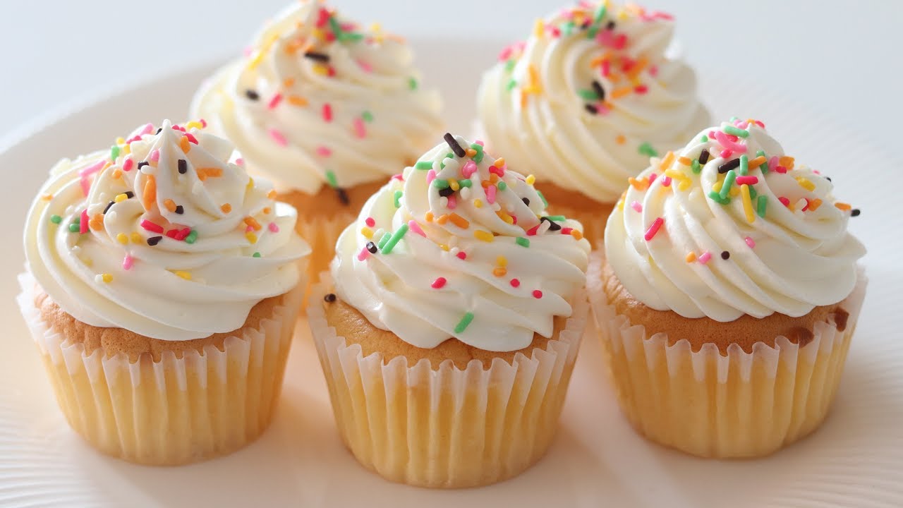 卵1個分で♪ふわふわカップケーキの作り方／How to make Fluffy  Cupcake
