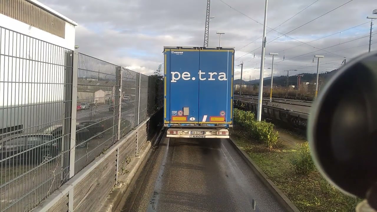 Погрузка на поезд Германия Freiburg и выгрузка Италия Navara
