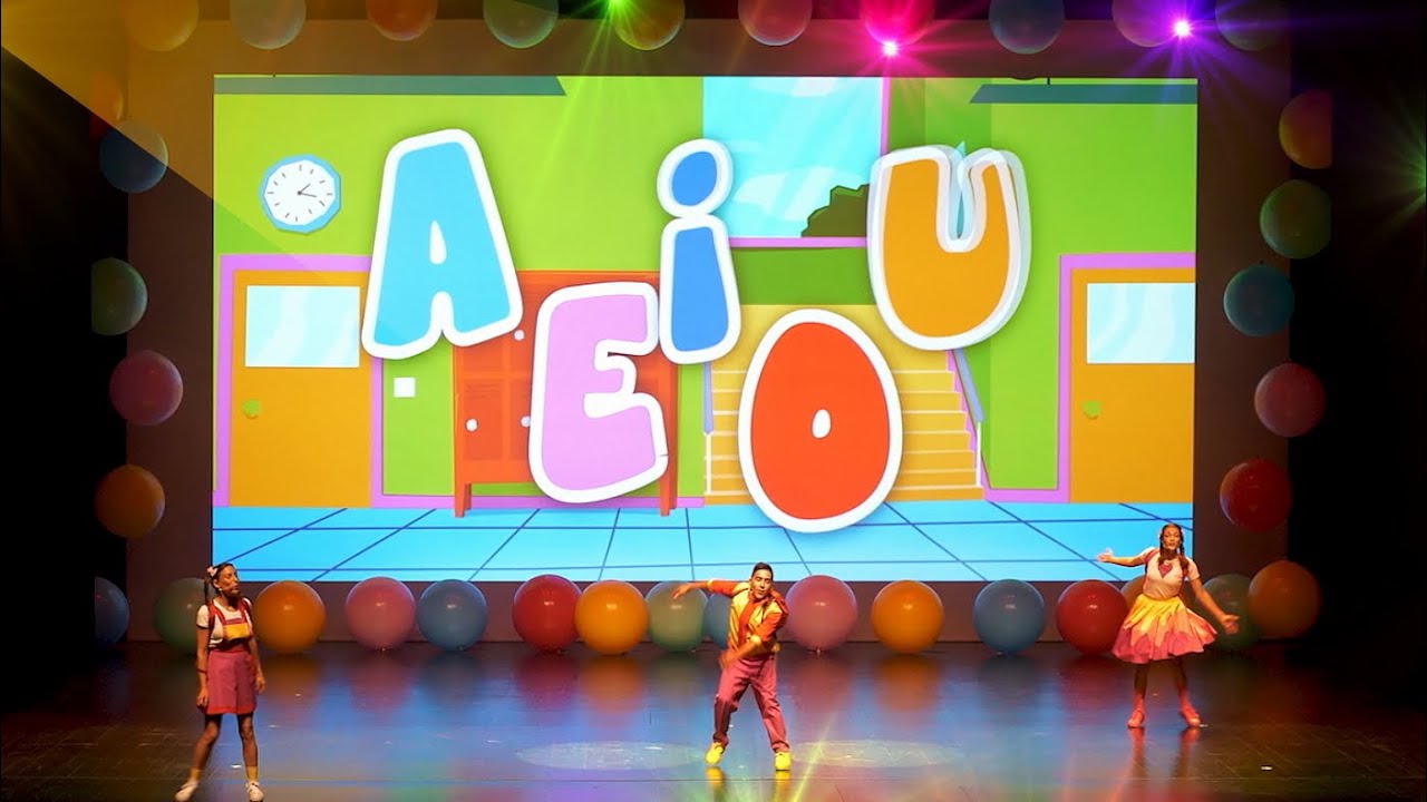 Traquinas Grupo - A E I O U (ao vivo)