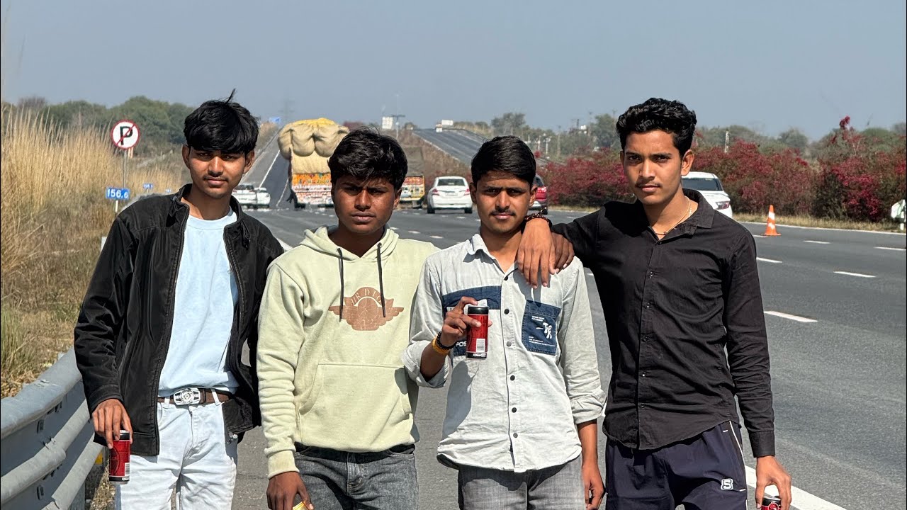 Aaj ka Vilog || gaav ki life dosto ke sath enjoy 👀|| #vlog @Krishu_rj29 