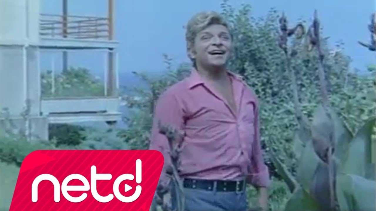 Zeki Müren - Ağlama Değmez Hayat