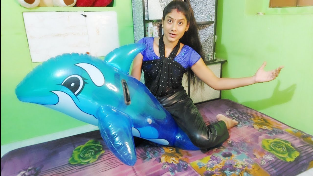 inflating beautiful beach whale 🐋😍 // sitting on whale by me and playing with it #royalkhushi