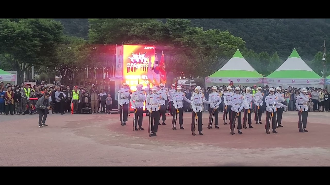 해병의장대 울산 꽃축제 개막식 공연