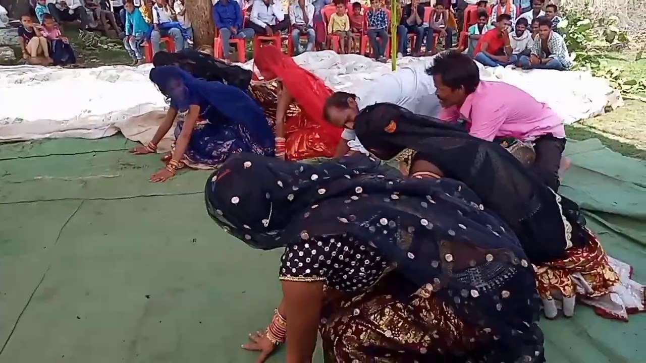 चौखट पर चिरैया राजा काय बोली desi rai #newbundelirai #dance #raibundeli #