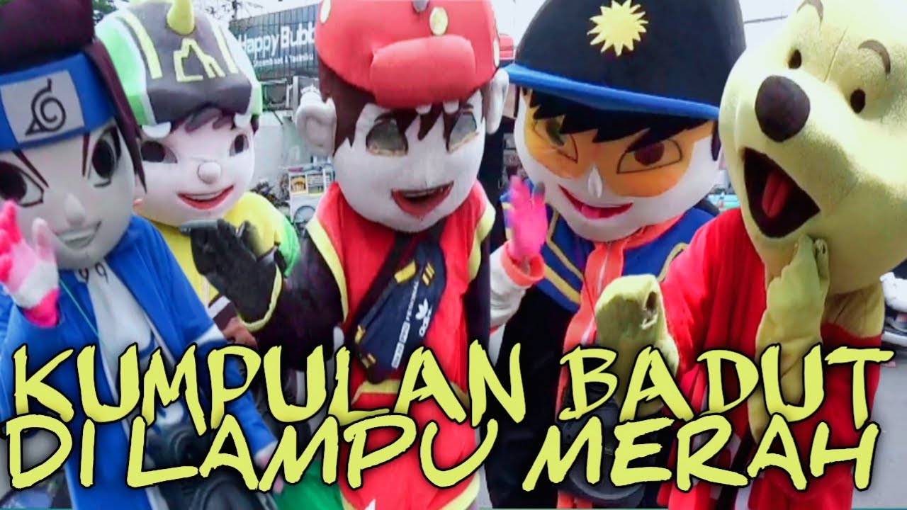 KUMPULAN BADUT LUCU DI LAMPU MERAH!! ADA BADUT BOBOIBOY SAMA SASUKE JUGA🎉