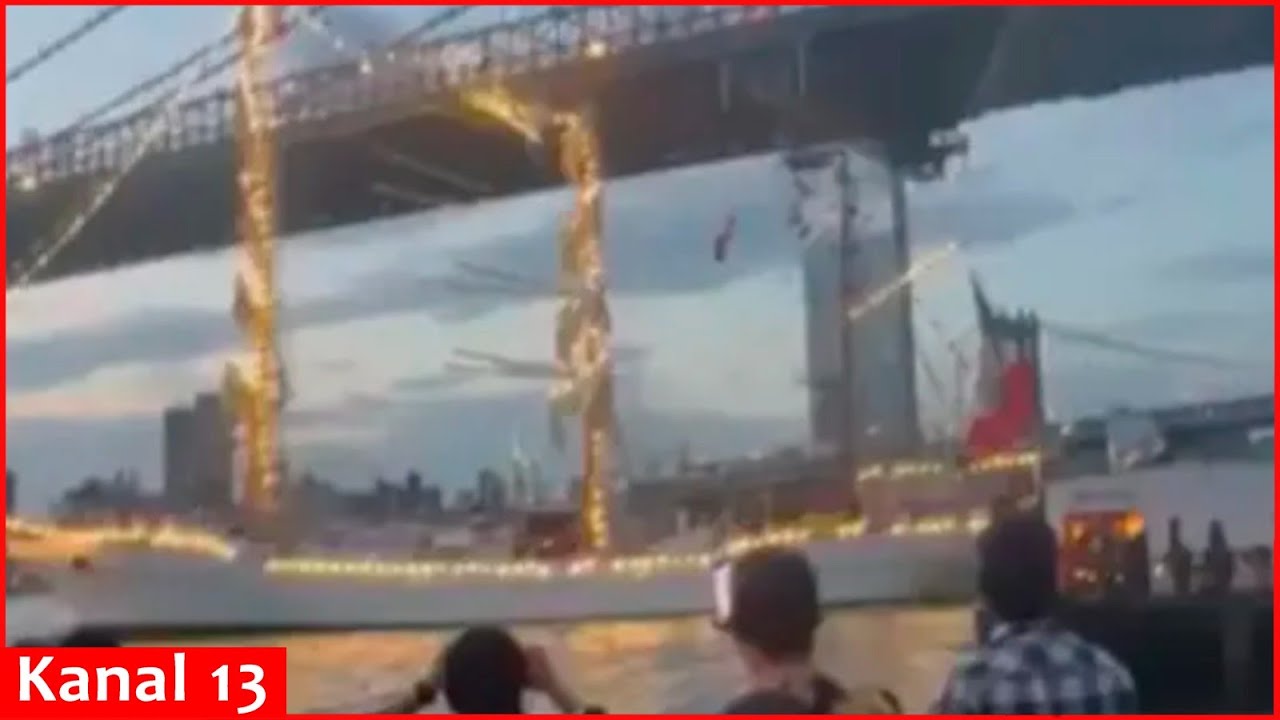 Mexican navy training vessel collides with New York's Brooklyn Bridge