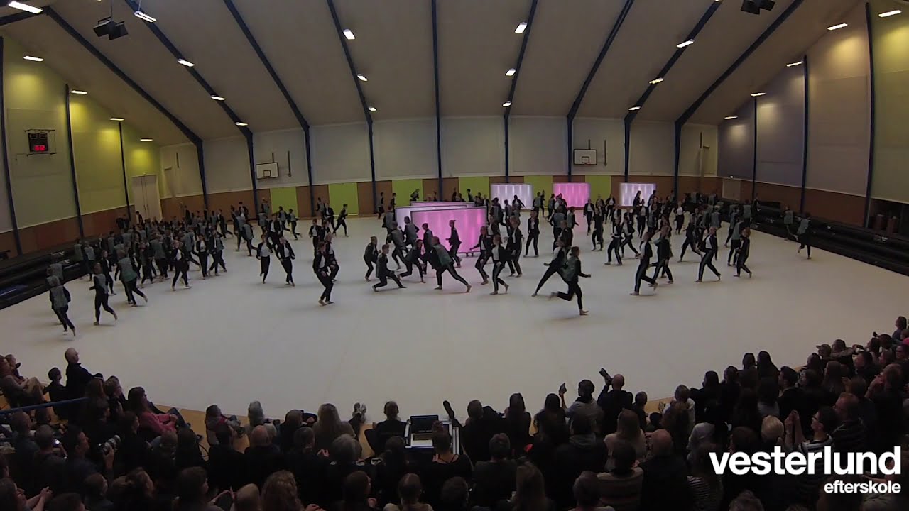👫 Vesterlund Efterskole 19/20 - Technicolor opvisning for forældre  👫