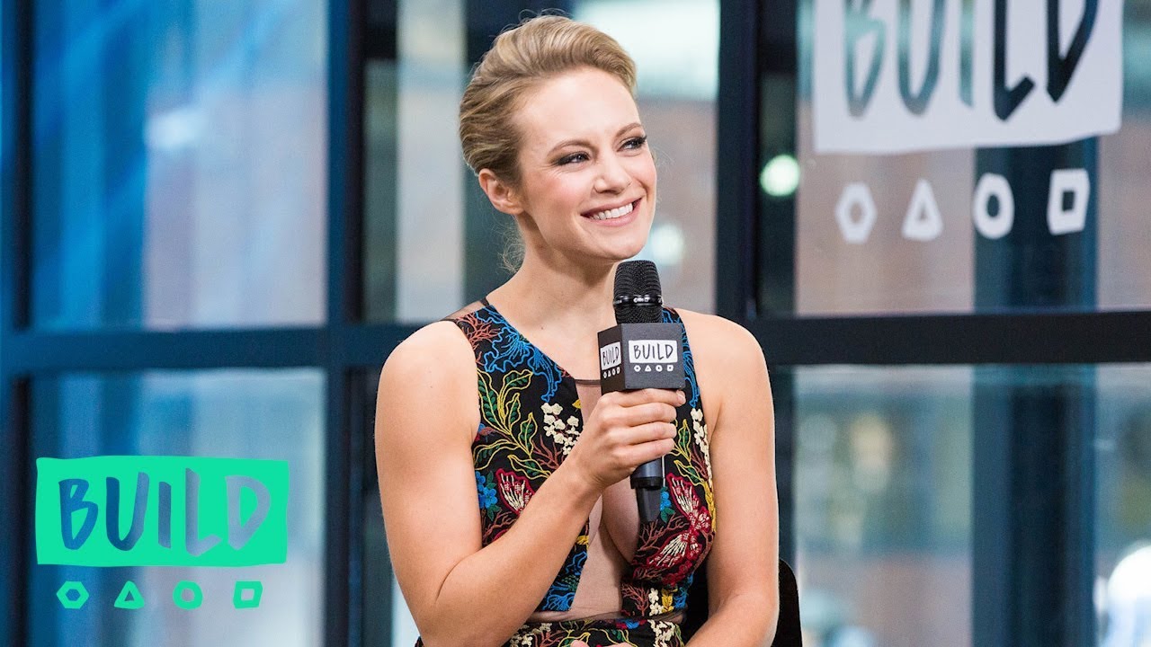 Danielle Savre Discusses Her Show, 